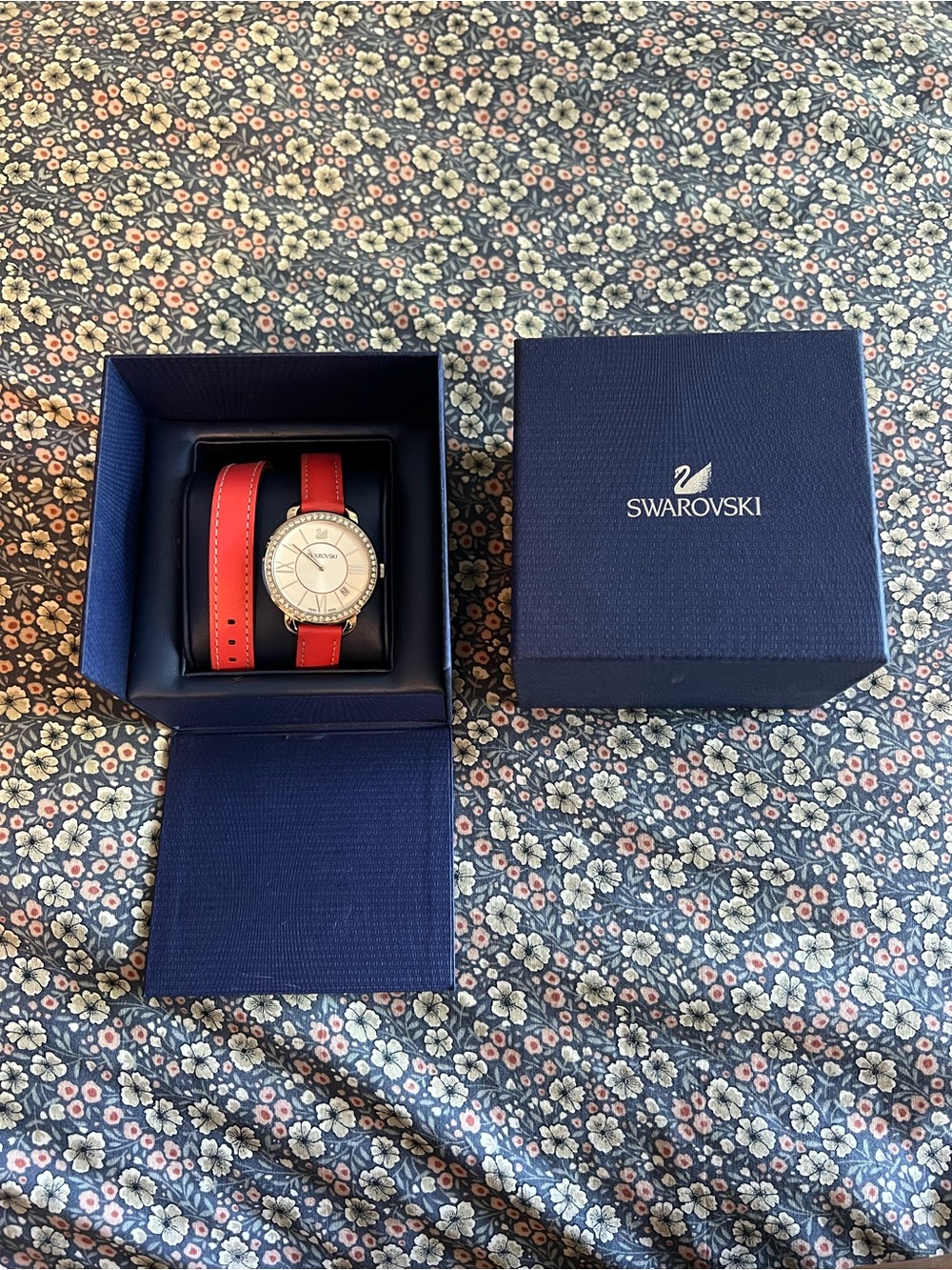 NWT IN BOX Swarovski Red Double Leather Strap Crystal-Set Women’s Watch
